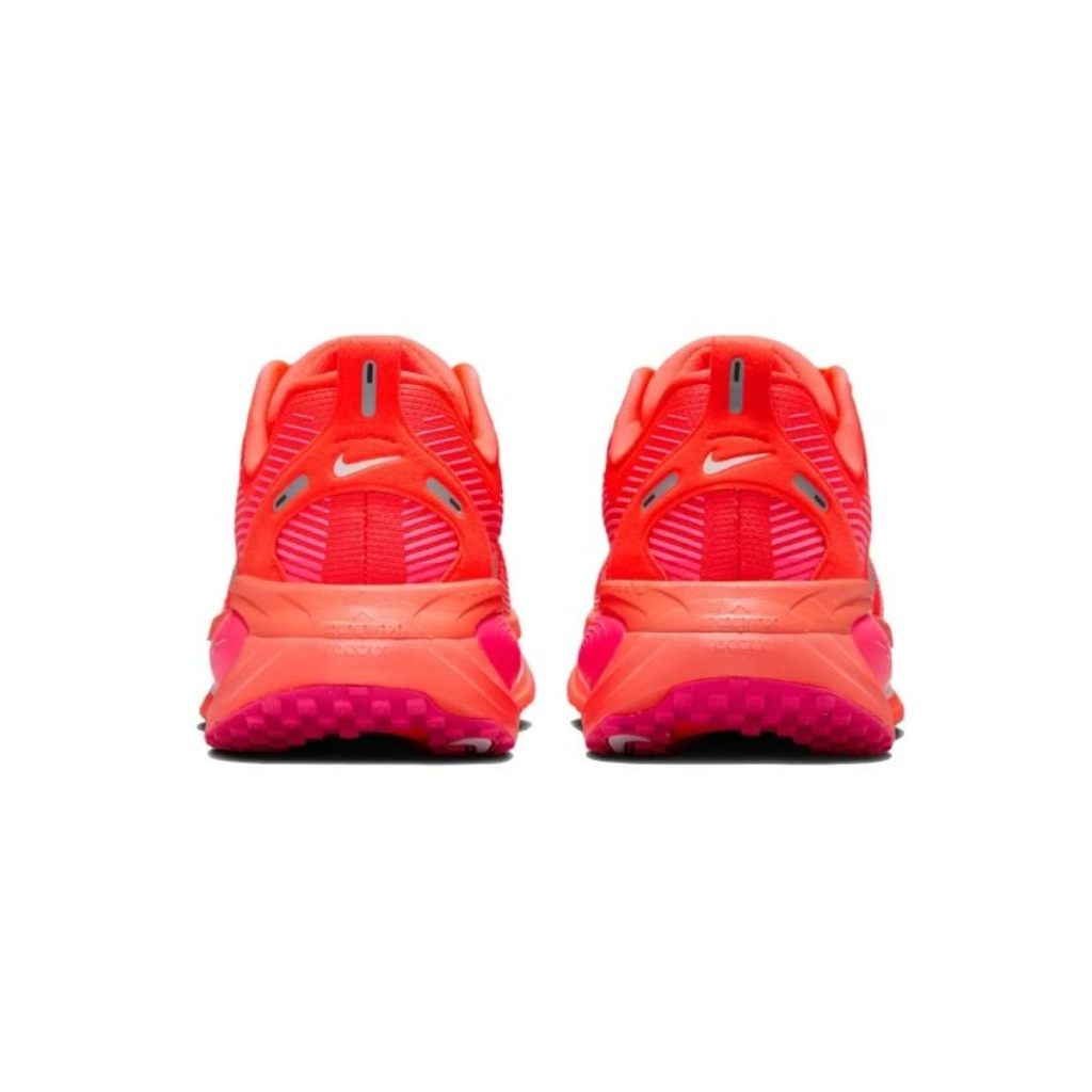 Tênis Nike Vomero 18 Feminino