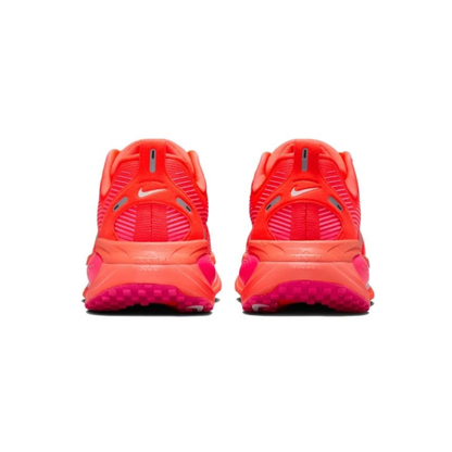 Tênis Nike Vomero 18 Feminino