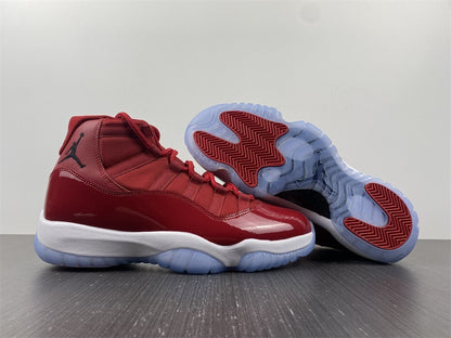 Air JD 11 – Bull Red High Top