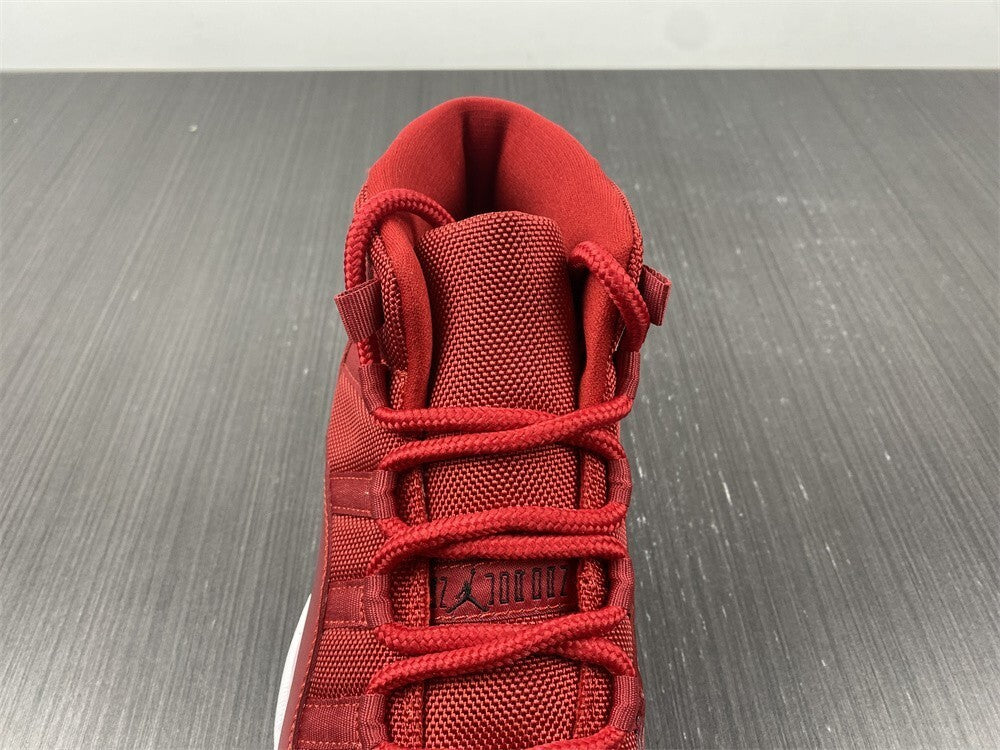 Air JD 11 – Bull Red High Top