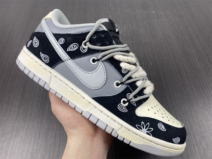Nike Dunk Low Premium QS SB x Travis Scott Jack Cactus