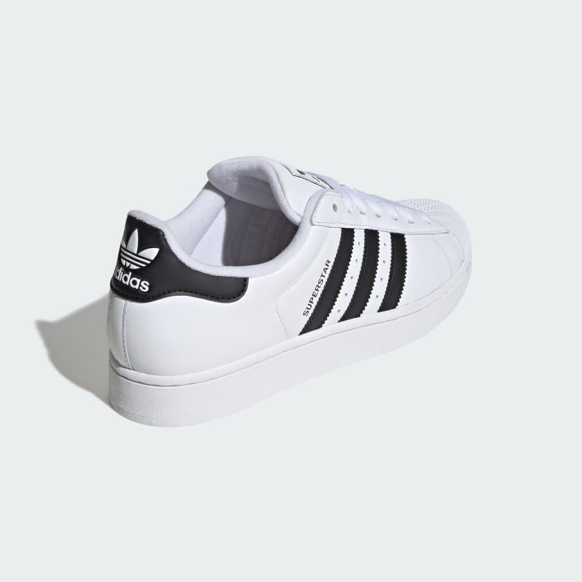 Tênis superstar
