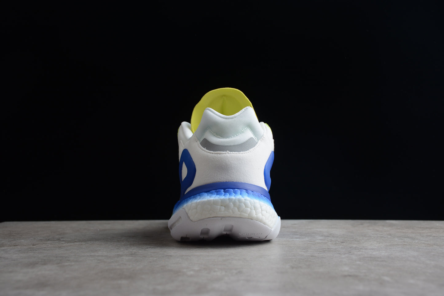 Tênis Adidas Day Jogger 2ª Geração